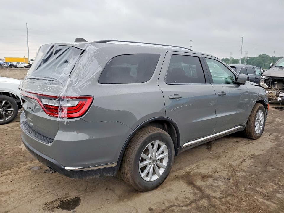 2022 DODGE DURANGO SXT 3