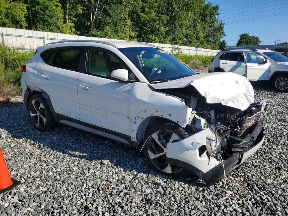 2018 HYUNDAI TUCSON SPORT 4