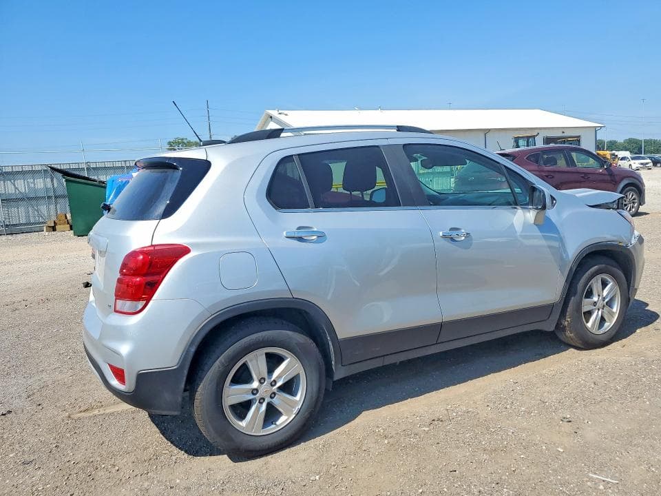 2018 CHEVROLET TRAX 1LT 5