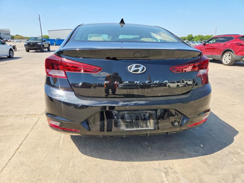 2019 HYUNDAI ELANTRA VALUE EDITION 6