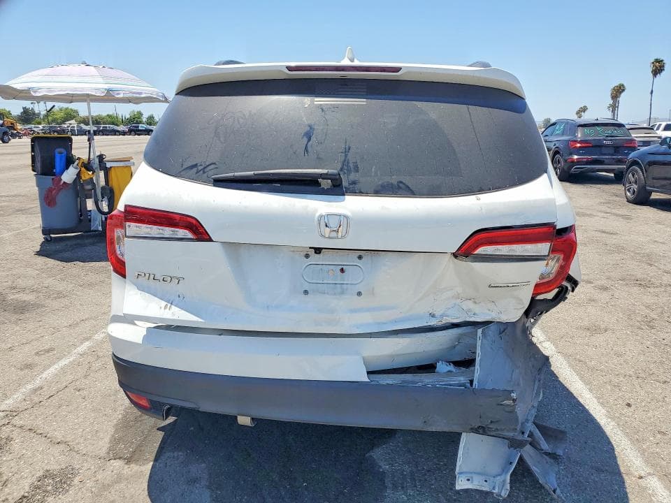 2021 HONDA PILOT SE 6