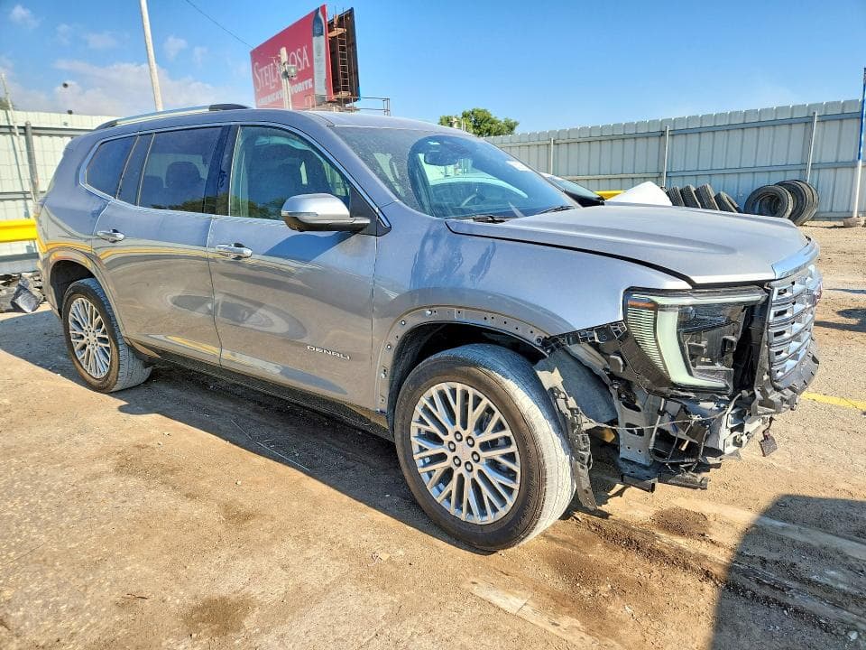 2025 GMC ACADIA DENALI 4