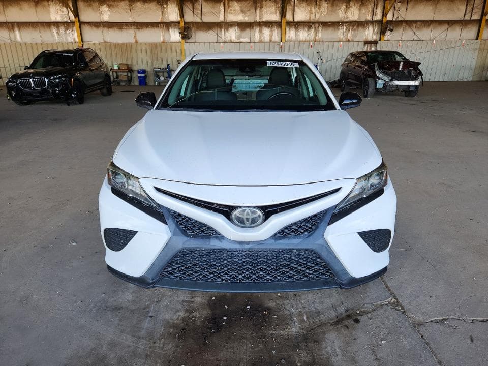 2020 TOYOTA CAMRY SE NIGHTSHADE 5