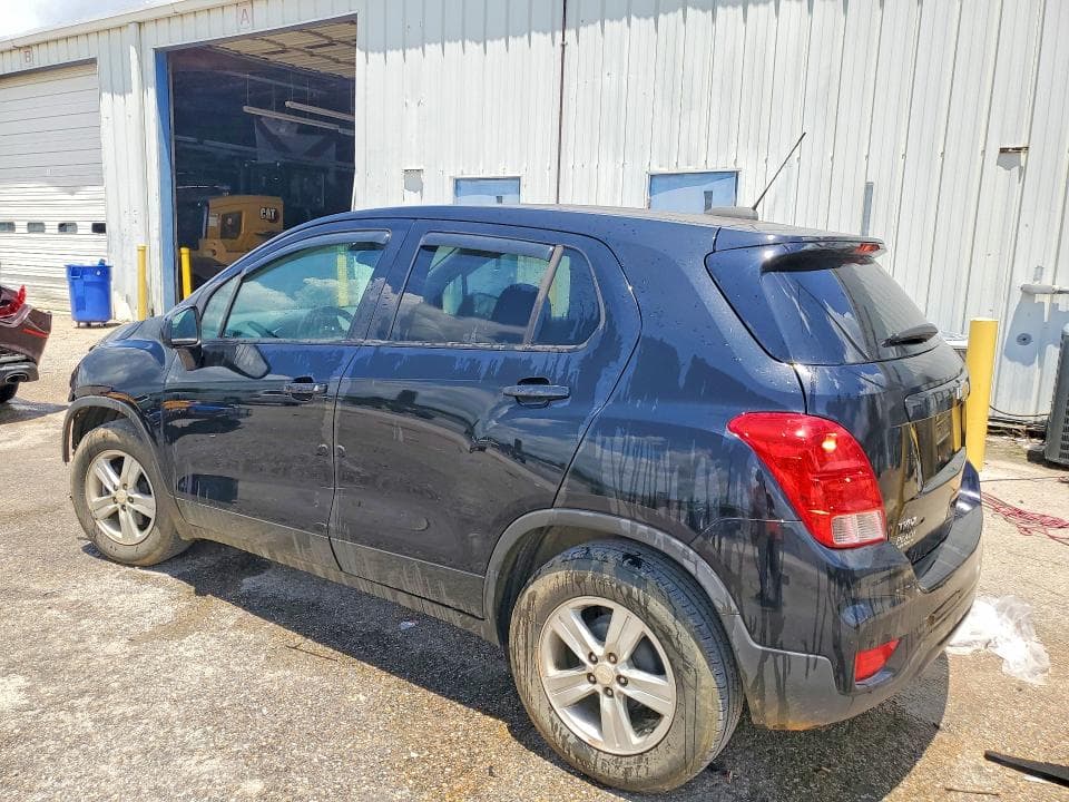 2020 CHEVROLET TRAX LS 2