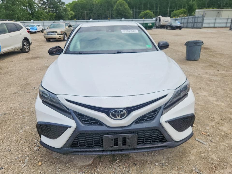 2021 TOYOTA CAMRY SE NIGHTSHADE 5