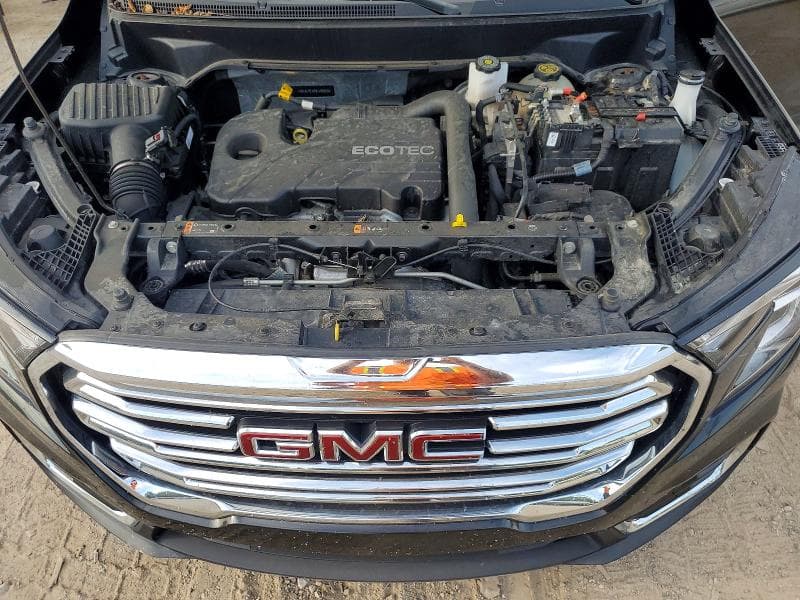 2022 GMC TERRAIN SLT 12