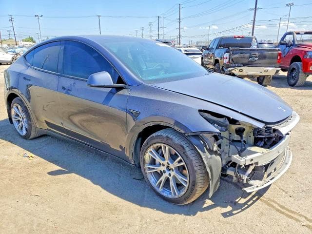 2021 TESLA MODEL Y 4