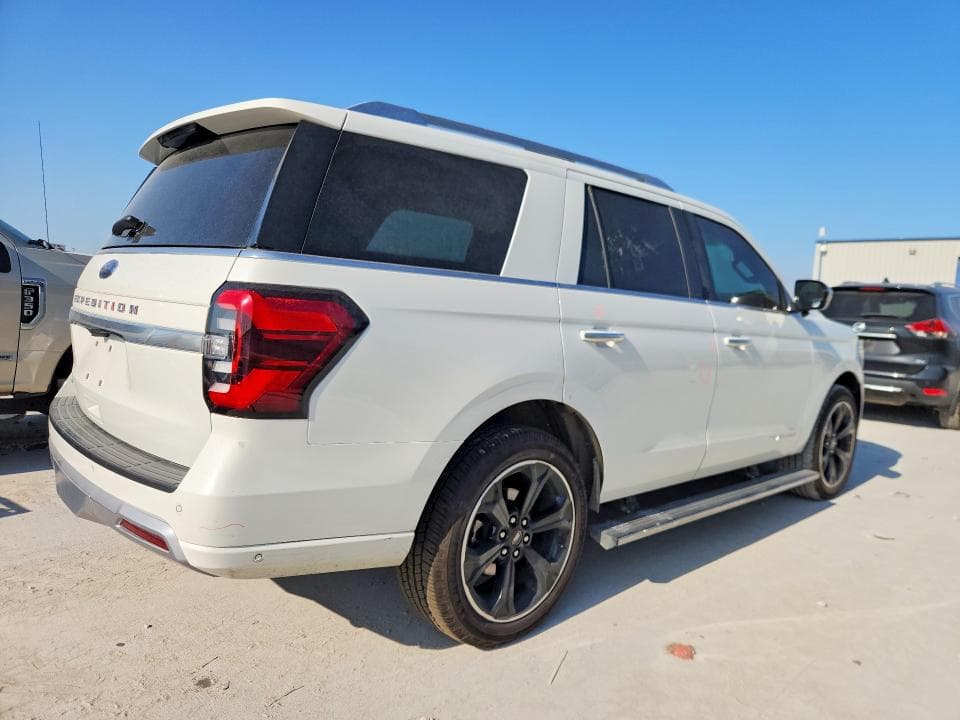 2022 FORD EXPEDITION PLATINUM 3