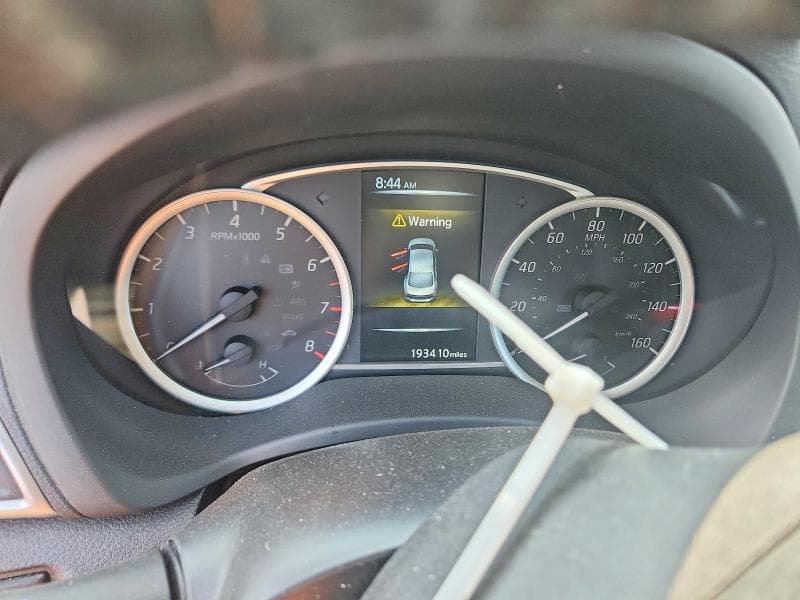 2017 NISSAN SENTRA SV 9
