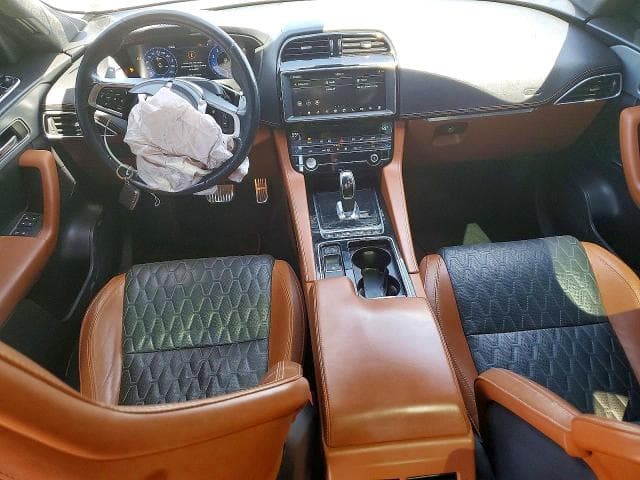 2019 JAGUAR F-PACE SVR 8