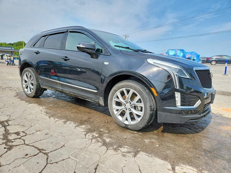 2020 CADILLAC XT5 SPORT 4