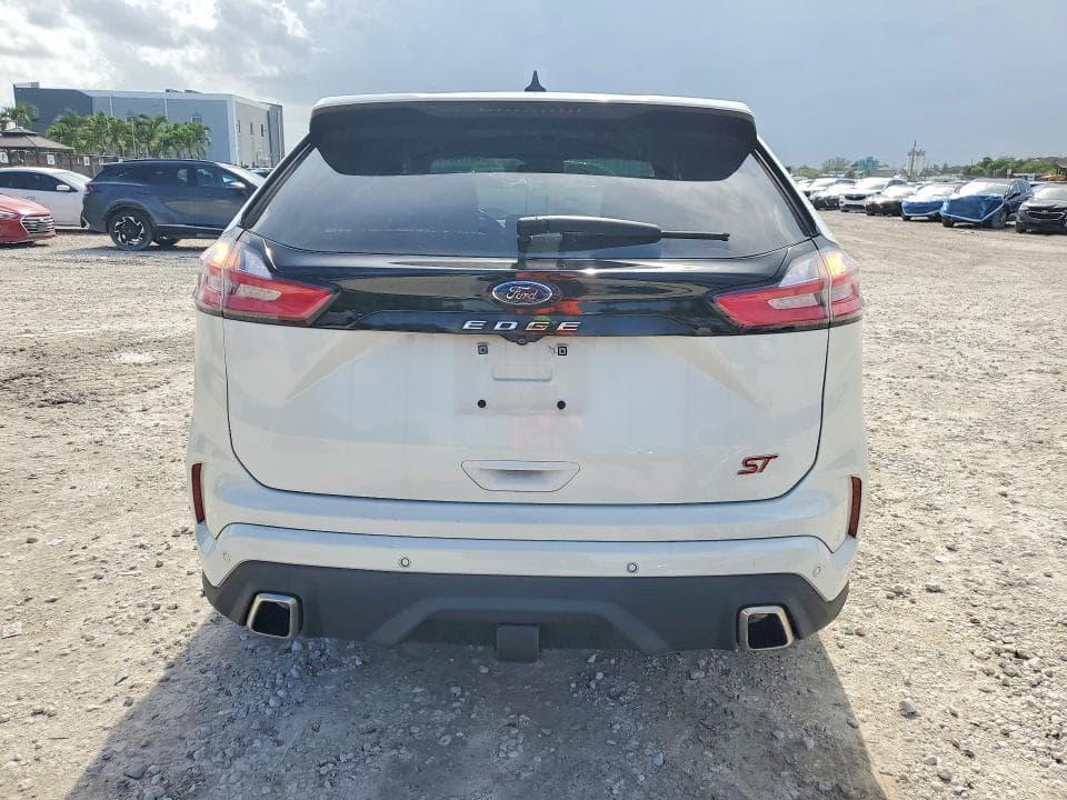 2022 FORD EDGE ST 6