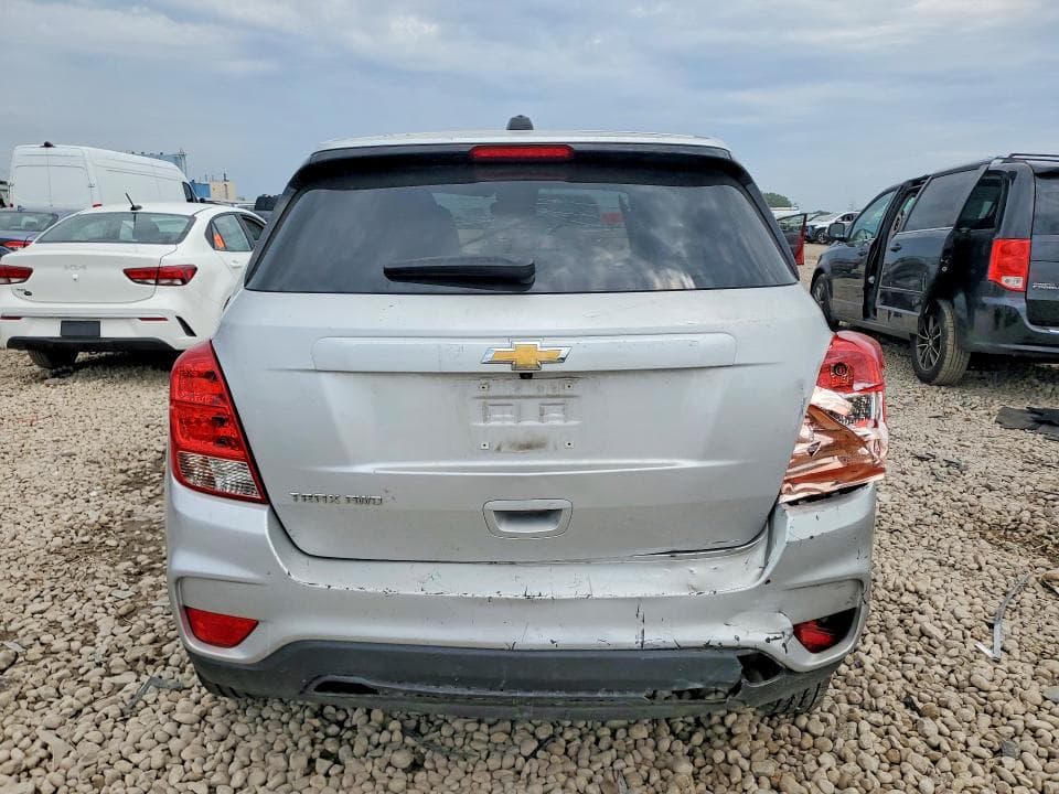 2021 CHEVROLET TRAX LS 6