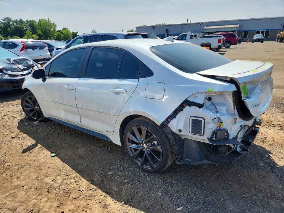 2023 TOYOTA COROLLA HYBRID SE 2