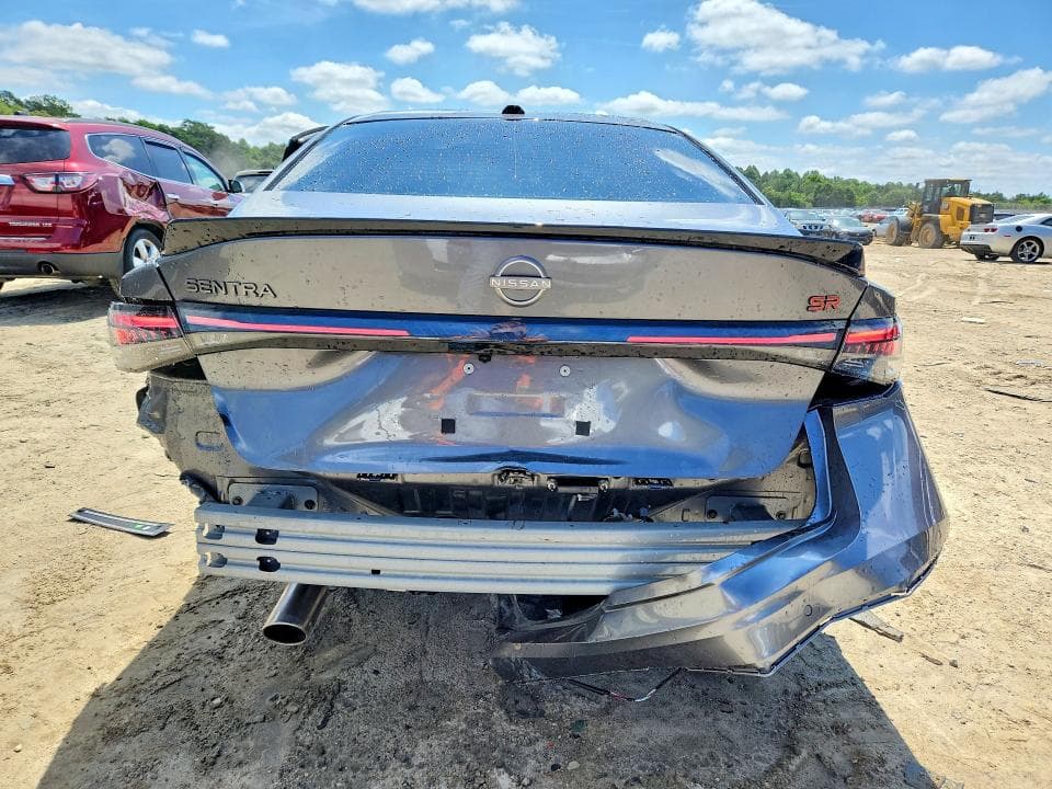 2026 NISSAN SENTRA SR 6