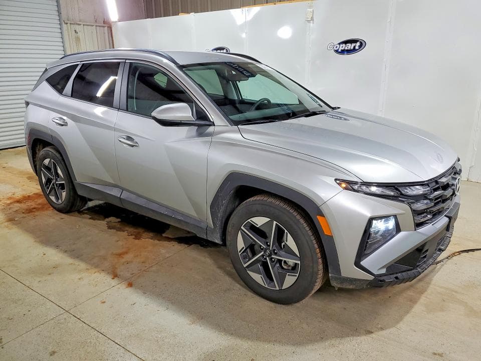 2026 HYUNDAI TUCSON SEL 4