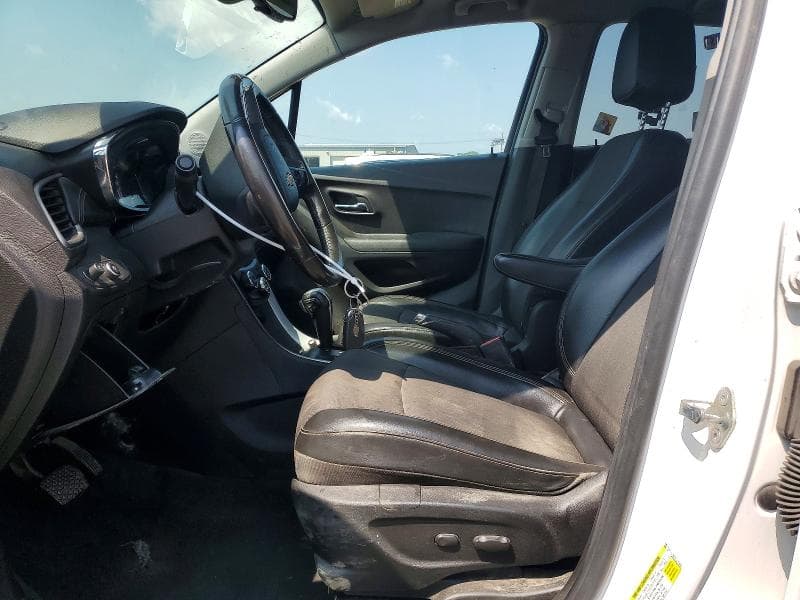 2019 CHEVROLET TRAX 1LT 7
