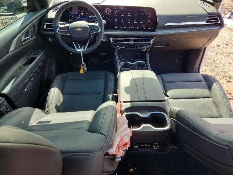 2025 CHEVROLET TRAVERSE LT 8
