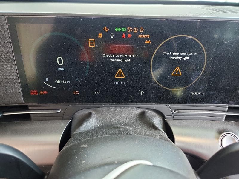 2024 HYUNDAI KONA LIMITED 9