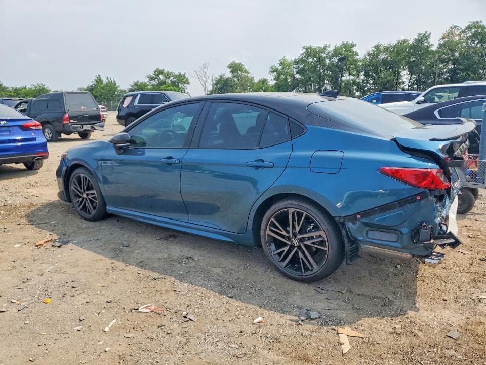 2026 TOYOTA CAMRY XSE 2