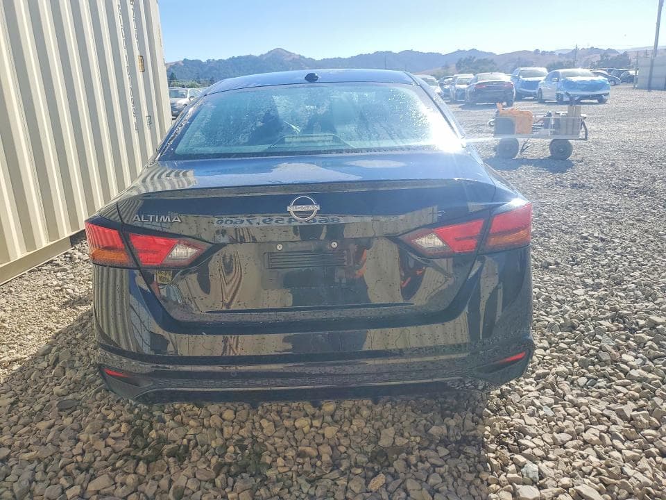 2025 NISSAN ALTIMA SV 6