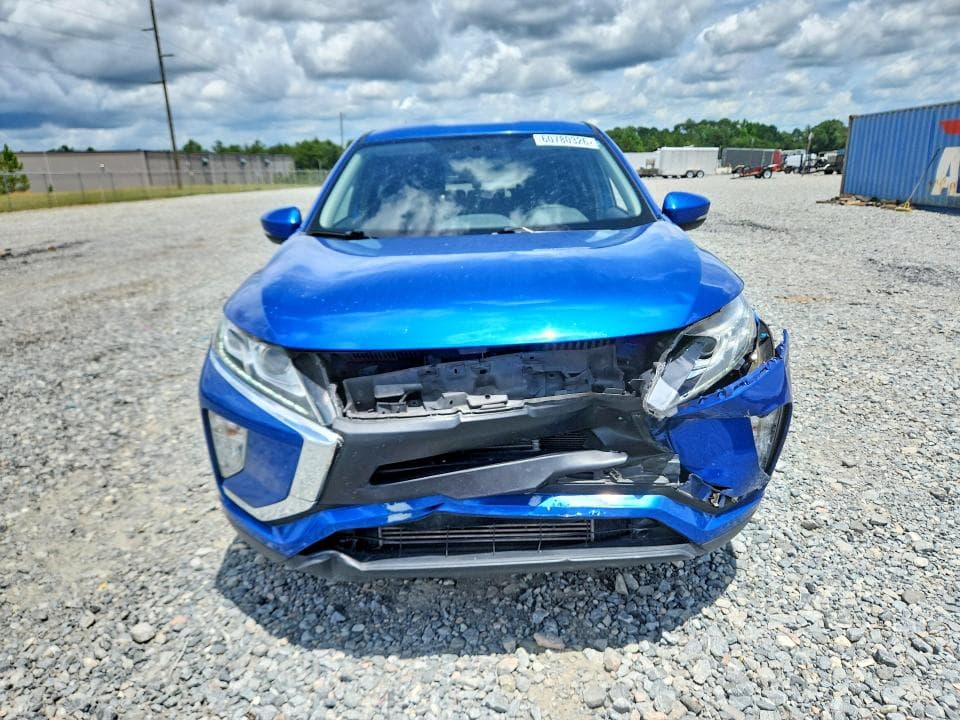 2020 MITSUBISHI ECLIPSE CROSS ES 5