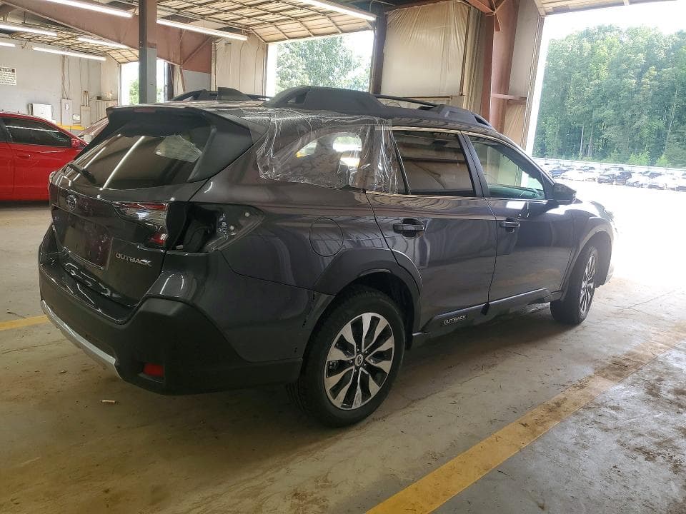 2025 SUBARU OUTBACK LIMITED 3
