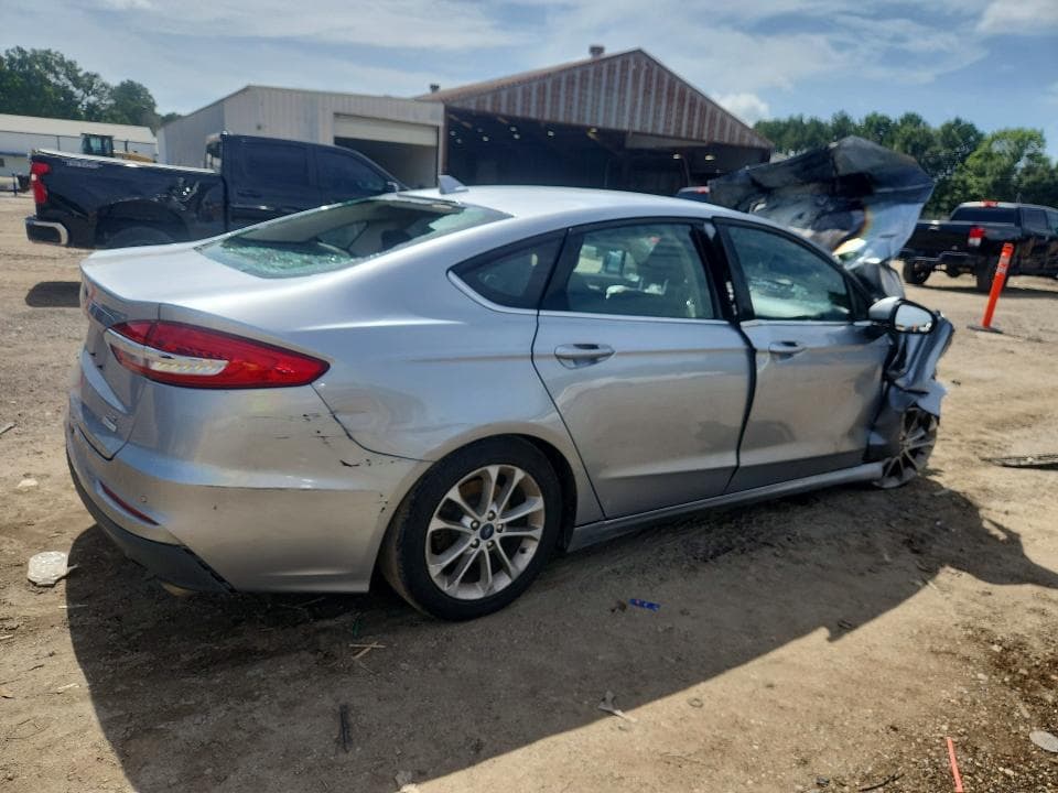 2020 FORD FUSION SE 3