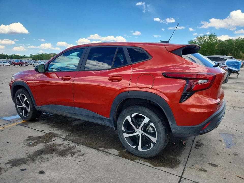 2024 CHEVROLET TRAX 1RS 2