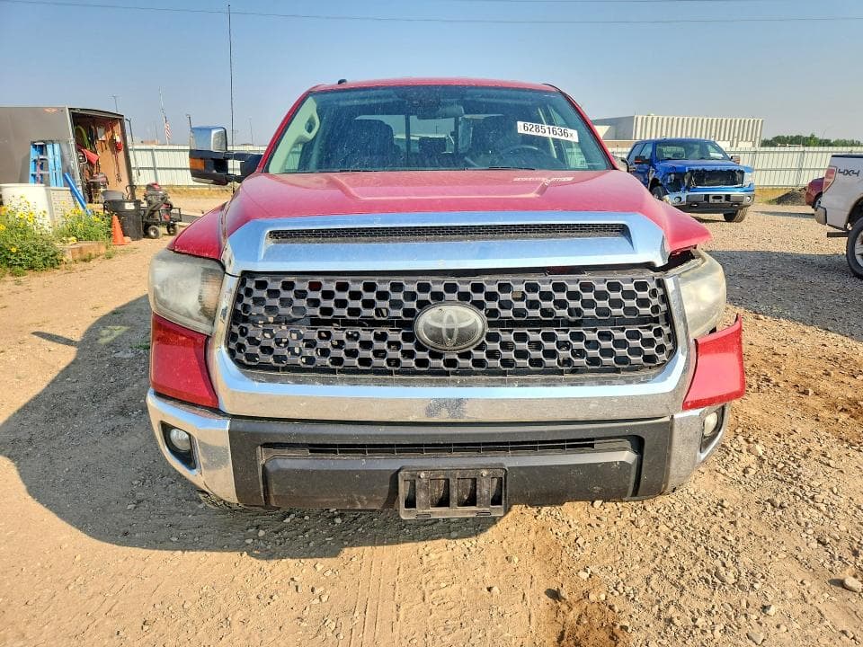 2018 TOYOTA TUNDRA SR5 5