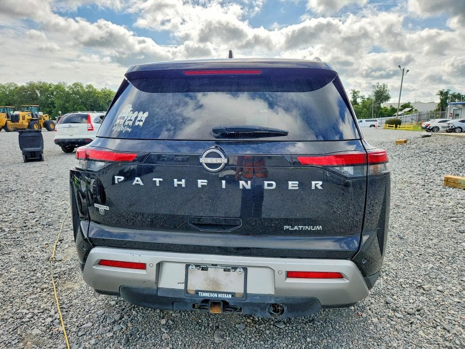 2022 NISSAN PATHFINDER PLATINUM 6