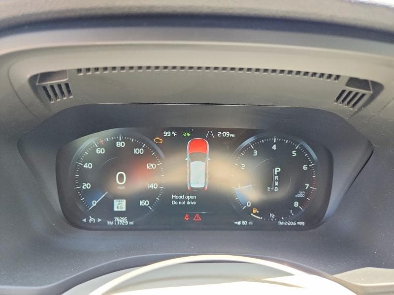 2020 VOLVO XC60 T5 MOMENTUM 9