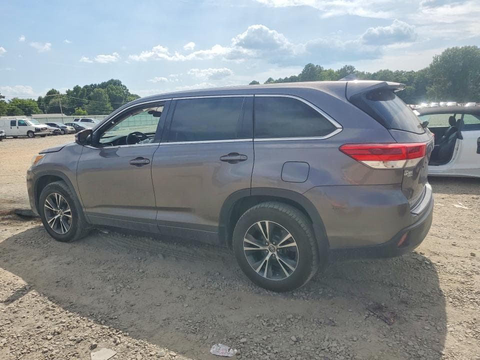 2018 TOYOTA HIGHLANDER LE PLUS 2
