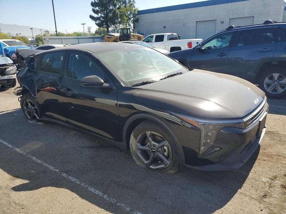 2025 KIA K4 LXS 4