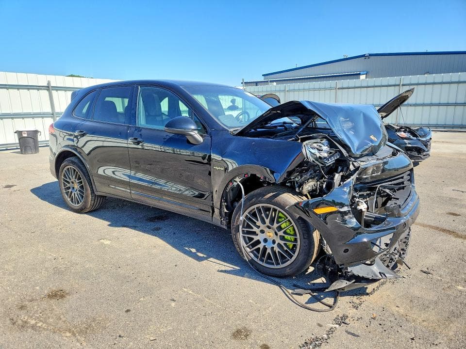 2018 PORSCHE CAYENNE SE HYBRID PLATINUM 4