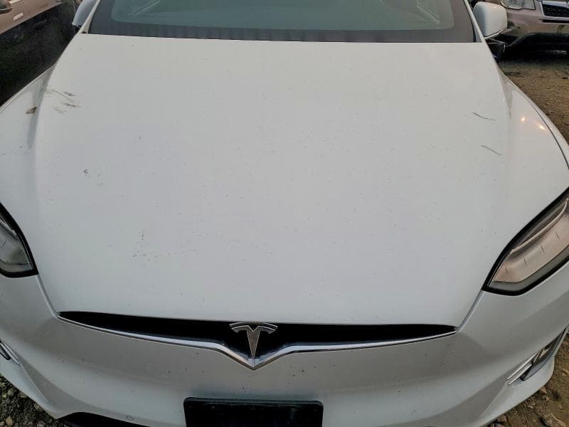 2017 TESLA MODEL X 11