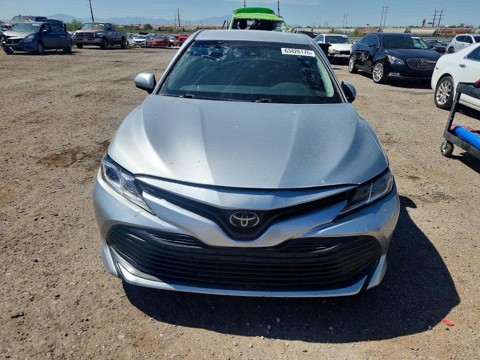 2020 TOYOTA CAMRY LE 5