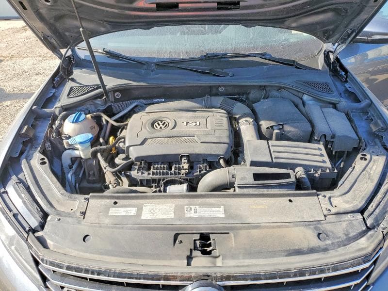2017 VOLKSWAGEN PASSAT R-LINE 11