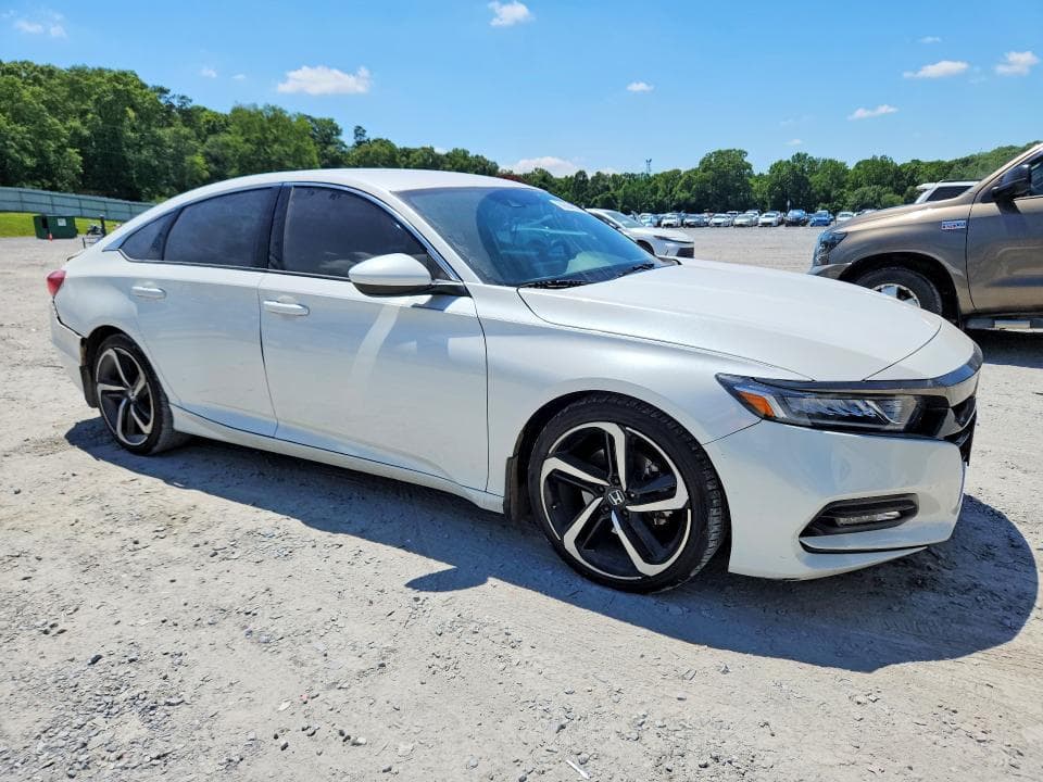 2018 HONDA ACCORD SPORT 4