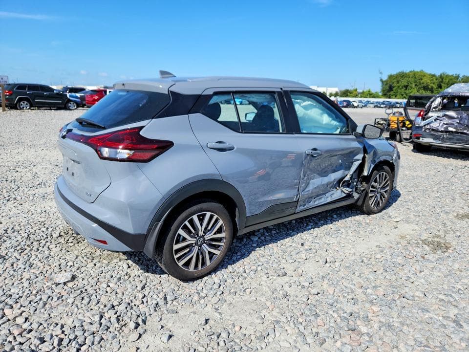 2024 NISSAN KICKS SV 3