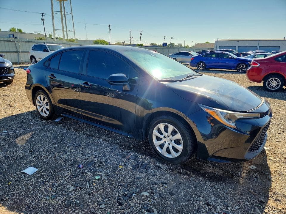 2021 TOYOTA COROLLA LE 4