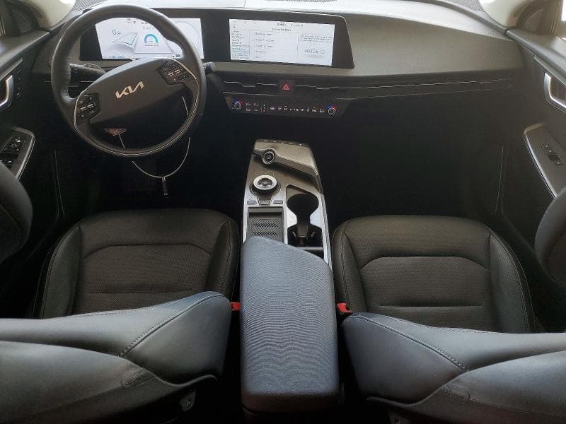 2024 KIA EV6 WIND 8