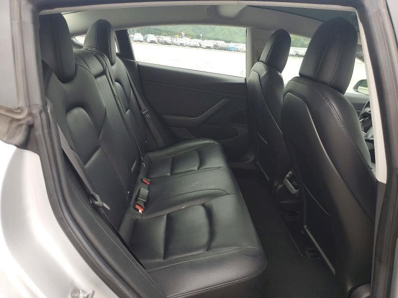 2018 TESLA MODEL 3 10
