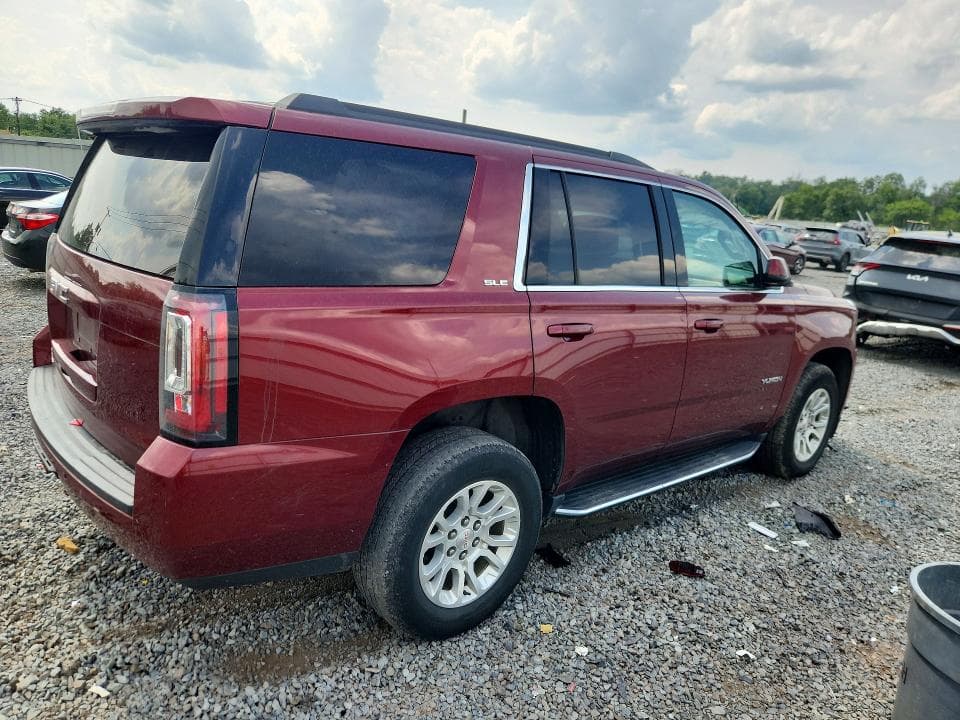 2020 GMC YUKON SLE 3