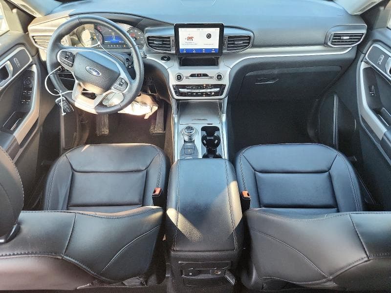 2024 FORD EXPLORER XLT 8