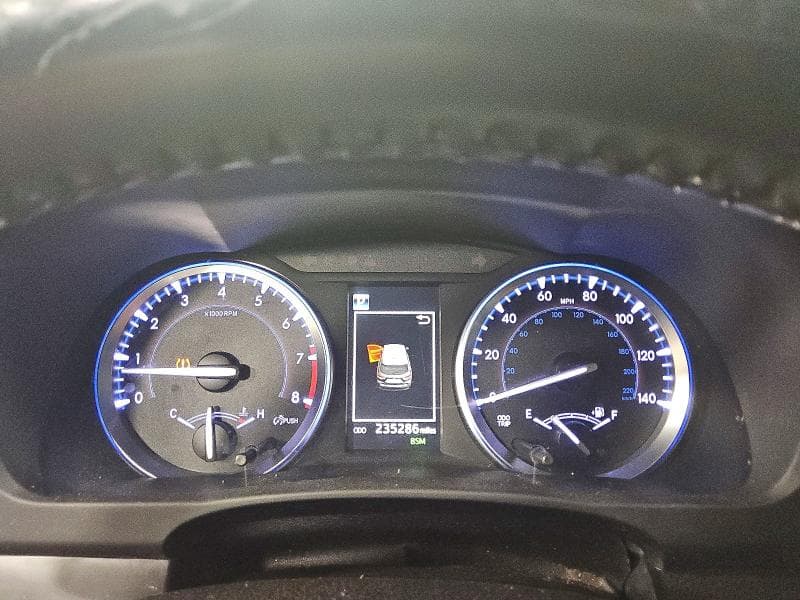 2018 TOYOTA HIGHLANDER XLE 9