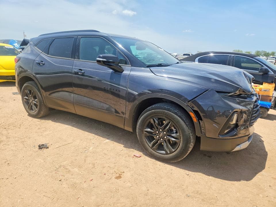 2022 CHEVROLET BLAZER 2LT 4