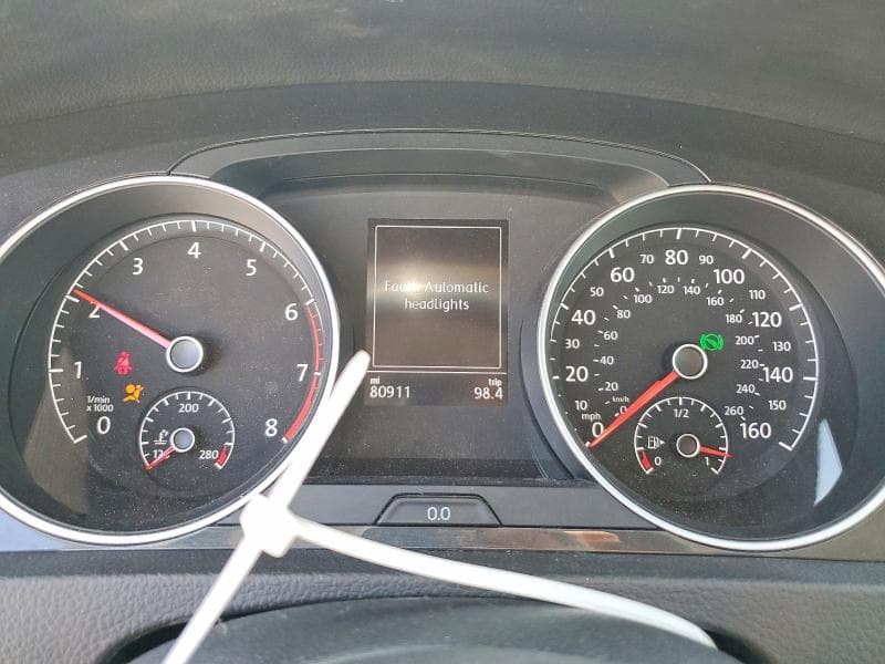 2019 VOLKSWAGEN GOLF S 9