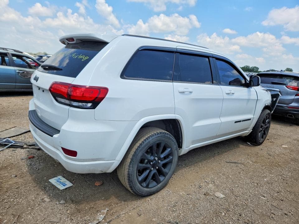 2021 JEEP GRAND CHEROKEE LAREDO 3