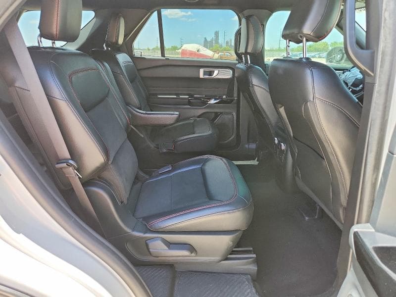 2022 FORD EXPLORER ST-LINE 11